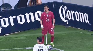 1774757188933094372.gif 111.gif